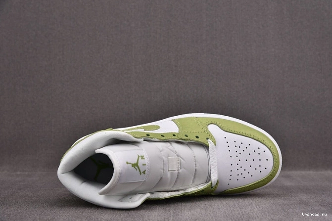DV2959-113 Python Green 1 Jordan (W) Mid  0711